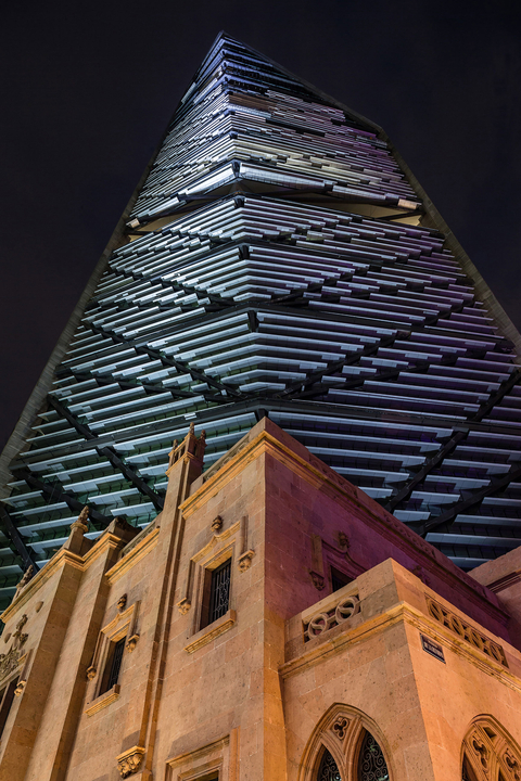 Torre Reforma by Alfonso Merchand exterior nocturna}